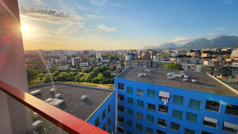 SHITET APARTAMENT 1+1 PREMIUM TEK KOMPLEKSI MANGALEM – Pamje Panoramatike!